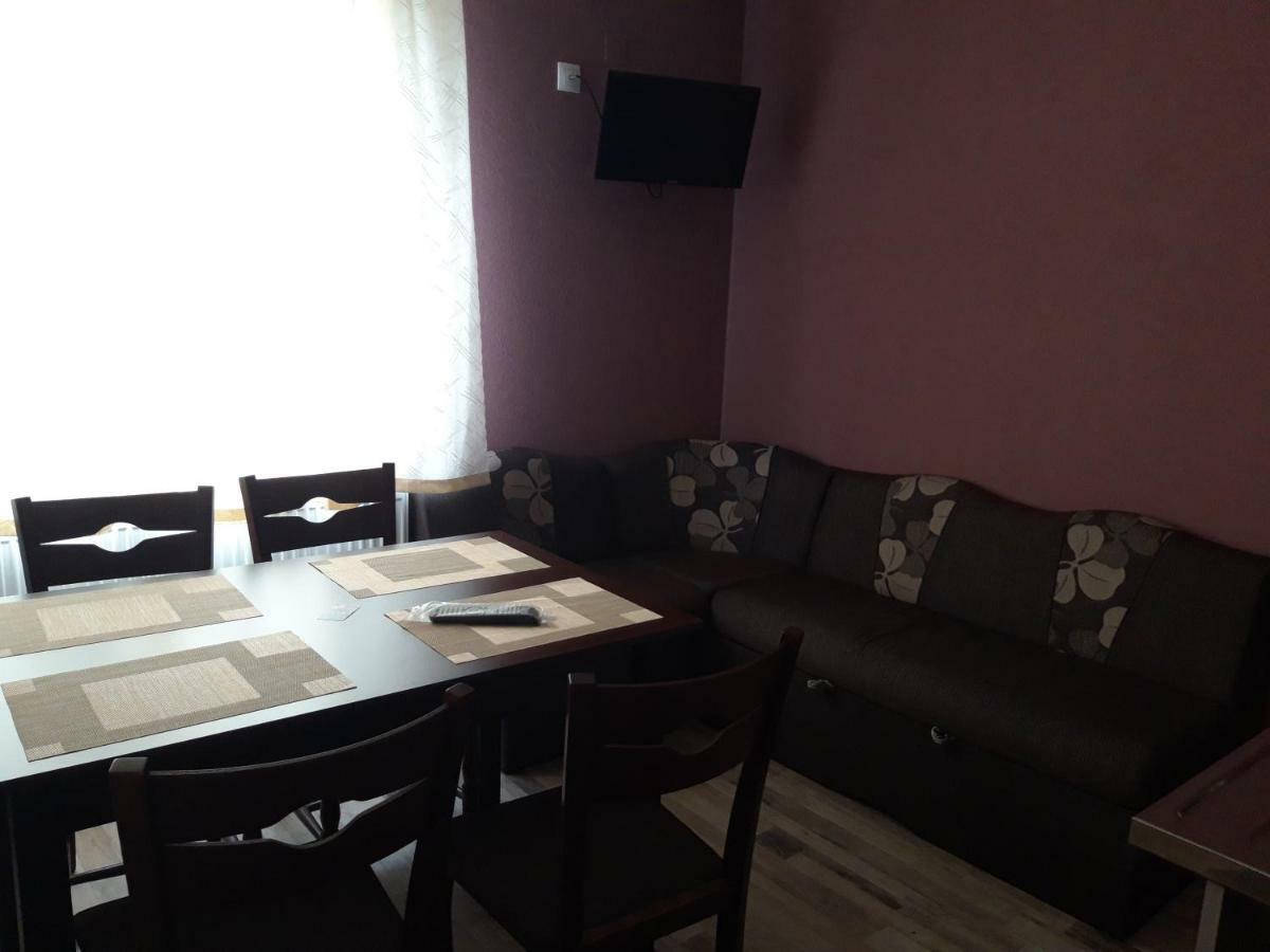 ספרבה בניה Guest Rooms Ider מראה חיצוני תמונה