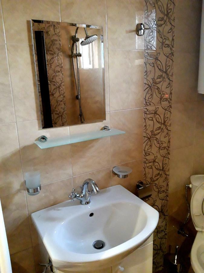 ספרבה בניה Guest Rooms Ider מראה חיצוני תמונה